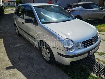 Volkswagen Polo 1.4B 16V, 2.290 €, 2004. Hečbek, Benzin | 1390 cm3, 170.000 km, 55kW (75 KS), Manuelni 5 brzina, 4/5 vrata, 5 sedišta, Novi Sad