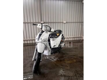 Piaggio Liberty, 899 €, 2006. , 125 cm3, 12.000 km, 9kW (12 KS), Scooter, Golubinci