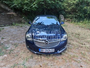 Opel Insignia ecoflex, 6.400 €, 2014. Hečbek, Dizel | 1956 cm3, 307.000 km, 88kW (120 KS), Manuelni 6 brzina, 4/5 vrata, 5 sedišta, Beograd