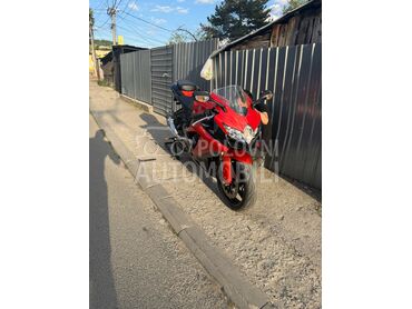 Suzuki Gsxr (može zamena), 7.000 €, 2009. , 600 cm3, 35.000 km, 101kW (137 KS), Sport / Super sport, Novi Pazar