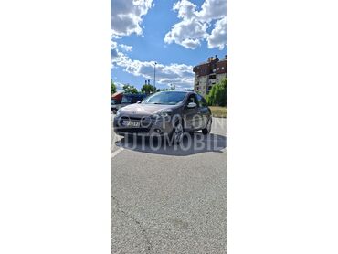 Renault Clio, 3.500 €, 2009. Hečbek, Dizel | 1461 cm3, 195.000 km, 78kW (106 KS), Manuelni 6 brzina, 4/5 vrata, 5 sedišta, Kragujevac