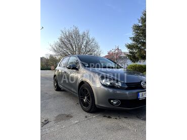 Volkswagen Golf 6 1.6 TDI, 5.650 €, 2010. Hečbek, Dizel | 1598 cm3, 307.000 km, 77kW (105 KS), Automatski / poluautomatski, 4/5 vrata, 5 sedišta, Jagodina