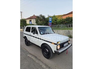 Lada Niva 4x4, 1.600 €, 1992. Džip/SUV, Benzin + Gas (TNG) | 1600 cm3, 40.000 km, 56kW (76 KS), Manuelni 5 brzina, 2/3 vrata, 4 sedišta, Pirot