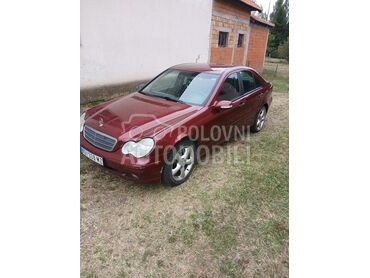 Mercedes Benz C 180 (može zamena), 1.600 €, 2002. Limuzina, Benzin | 1800 cm3, 410.000 km, 105kW (143 KS), Manuelni 6 brzina, 4/5 vrata, 5 sedišta, Topola