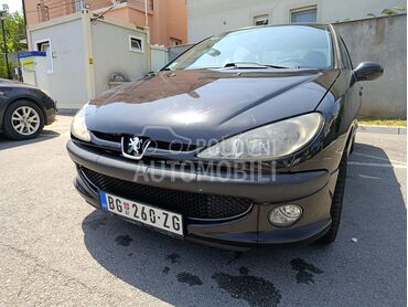 Peugeot 206 1.4, 1.400 €, 2007. Hečbek, Benzin | 1360 cm3, 187.000 km, 55kW (75 KS), Manuelni 5 brzina, 4/5 vrata, 5 sedišta, Beograd