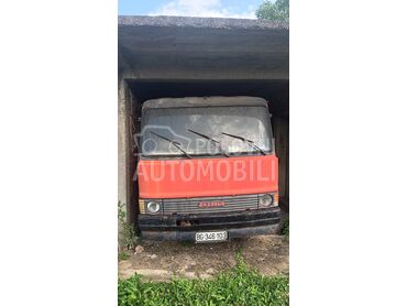Zastava 635AN (može zamena), 1.200 €, 1979. , 30.000 km, Sanduk aluminijumski, Dizel, 4570 cm3, Manuelni menjač, Grocka