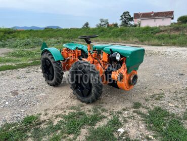 Tomo Vinković P18, 2.150 €, 1975. , Zglobni traktori, 13kW (18 KS), 4x4, Kraljevo