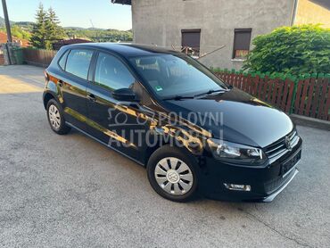 Volkswagen Polo 1 . 4, 4.990 €, 2009. Hečbek, Benzin | 1390 cm3, 213.250 km, 59kW (80 KS), Manuelni 5 brzina, 4/5 vrata, 5 sedišta, Gornji Milanovac