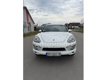 Porsche Cayenne, 20.700 €, 2012. Džip/SUV, Dizel | 2967 cm3, 204.000 km, 180kW (245 KS), Automatski / poluautomatski, 4/5 vrata, 5 sedišta, Velika Plana