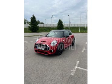 MINI Cooper S John Cooper Works, 13.700 €, 2015. Hečbek, Dizel | 1995 cm3, 120.000 km, 125kW (170 KS), Automatski / poluautomatski, 2/3 vrata, 4 sedišta, Zrenjanin