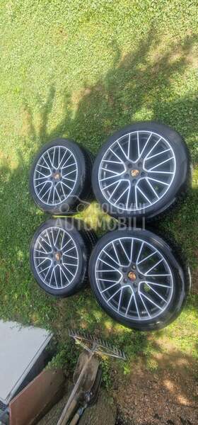 Aluminijumske felne Porsche 21" 5 x 130
