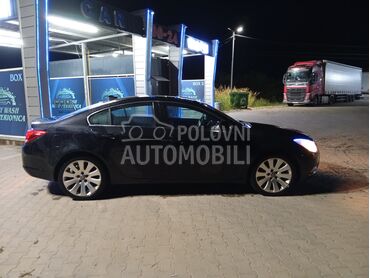 Opel Insignia 2.0 CDTI, 4.300 €, 2009. Limuzina, Dizel | 1956 cm3, 266.000 km, 81kW (110 KS), Manuelni 6 brzina, 4/5 vrata, 5 sedišta, Žitorađa
