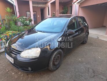Volkswagen Golf 5 1.4TSI (može zamena), 1.800 €, 2006. Hečbek, Benzin | 1390 cm3, 254.000 km, 103kW (140 KS), Manuelni 6 brzina, 4/5 vrata, 5 sedišta, Vučje