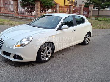 Alfa Romeo Giulietta 1.6JTDM, 5.500 €, 2013. Hečbek, Dizel | 1598 cm3, 209.850 km, 77kW (105 KS), Manuelni 6 brzina, 4/5 vrata, 5 sedišta, Ruma