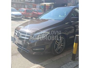 Mercedes Benz B 250 250, 12.990 €, 2015. Monovolumen (MiniVan), Benzin | 1991 cm3, 115.000 km, 155kW (211 KS), Manuelni 6 brzina, 4/5 vrata, 5 sedišta, Beograd