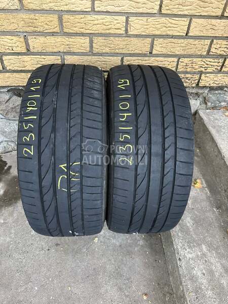Bridgestone 235/40 R19 Letnja