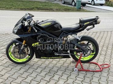 Triumph 675, 4.999 €, 2009. , 675 cm3, 50.150 km, 88kW (120 KS), Sport / Super sport, Radinac