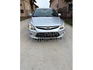 Hyundai i30 (može zamena), 4.350 €, 2010. Hečbek, Dizel | 1582 cm3, 301.000 km, 66kW (90 KS), Manuelni 6 brzina, 4/5 vrata, 5 sedišta, Temerin