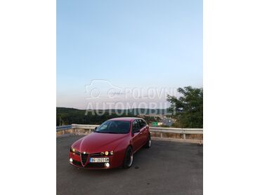 Alfa Romeo 159, 4.850 €, 2009. Karavan, Dizel | 1910 cm3, 245.315 km, 110kW (150 KS), Automatski / poluautomatski, 4/5 vrata, 5 sedišta, Beograd