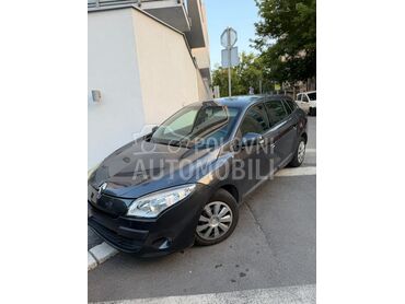 Renault Megane, 2.500 €, 2010. Karavan, Dizel | 1499 cm3, 212.000 km, 90kW (122 KS), Manuelni 5 brzina, 4/5 vrata, 5 sedišta, Beograd