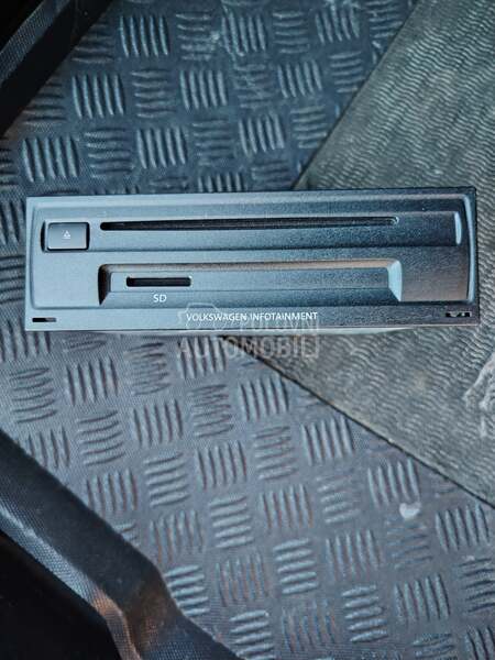 original multimedija za Passat b8 za Volkswagen Passat B8 za 2016. god.