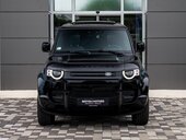 Land Rover Defender X-DYNAMIC D250 SE