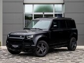 Land Rover Defender X-DYNAMIC D250 SE