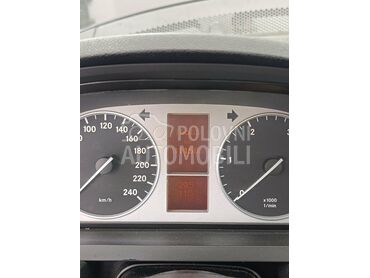 Mercedes Benz B 200, 2.500 €, 2006. Monovolumen (MiniVan), Dizel | 1991 cm3, 311.500 km, 103kW (140 KS), Manuelni 6 brzina, 4/5 vrata, 5 sedišta, Jagodina