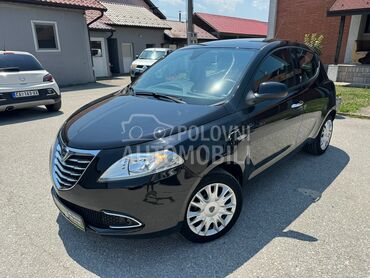 Lancia Ypsilon 1.2i 118h.k.m, 4.350 €, 2013. Hečbek, Benzin | 1242 cm3, 118.000 km, 51kW (69 KS), Manuelni 5 brzina, 4/5 vrata, 5 sedišta, Čačak