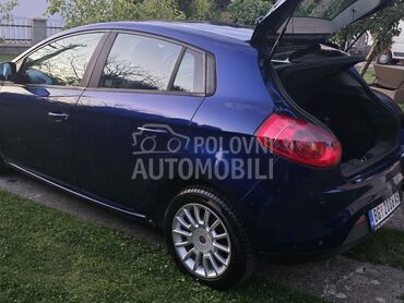 Fiat Bravo, 2.999 €, 2007. Hečbek, Benzin | 1368 cm3, 256.000 km, 88kW (120 KS), Manuelni 6 brzina, 4/5 vrata, 5 sedišta, Lazarevac