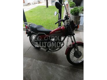 Yamaha Sr, 800 €, 1990. , 124 cm3, 32.000 km, 9kW (12 KS), Chopper / Cruiser, Požarevac