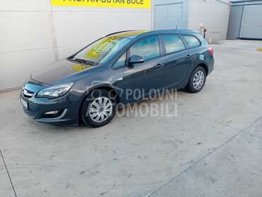 Opel Astra J cdti, 4.500 €, 2013. Karavan, Dizel | 1686 cm3, 210.000 km, 81kW (110 KS), Manuelni 6 brzina, 4/5 vrata, 5 sedišta, Novi Sad