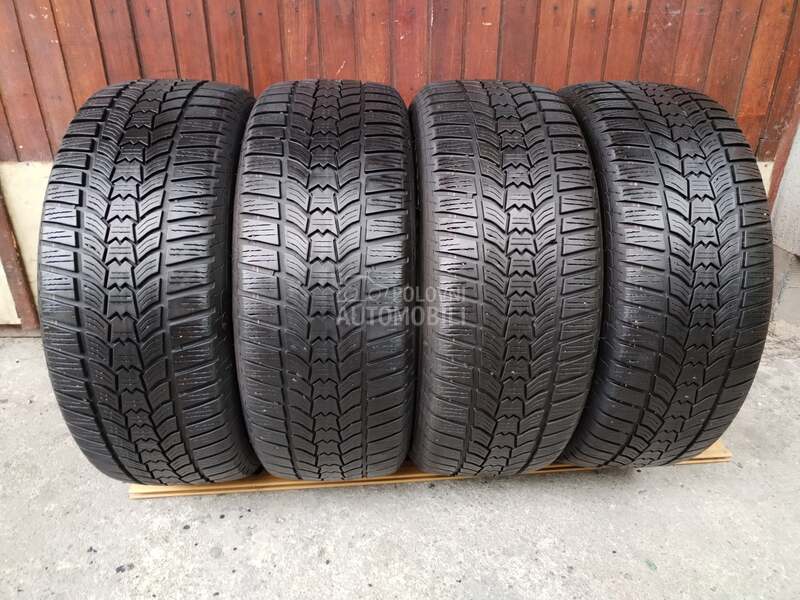 Sava 215/55 R16 Zimska