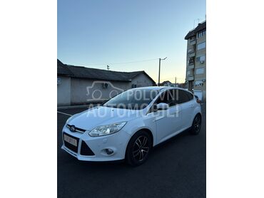 Ford Focus 1.6 TDCI TITANIUM, 5.299 €, 2012. Hečbek, Dizel | 1560 cm3, 218.000 km, 77kW (105 KS), Manuelni 6 brzina, 4/5 vrata, 5 sedišta, Ljubovija