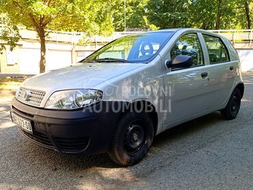 Fiat Punto 1.2, 2.150 €, 2011. Hečbek, Benzin | 1242 cm3, 90.000 km, 44kW (60 KS), Manuelni 5 brzina, 4/5 vrata, 5 sedišta, Beograd