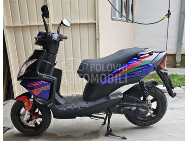 Longjia grido, 1.150 €, 2020. , 49 cm3, 5.909 km, 3kW (4 KS), Scooter, Niš