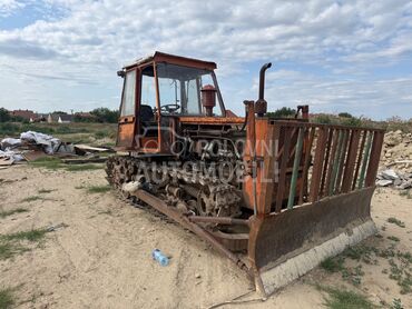 14. oktobar BNT 105, 6.500 €, 1989. , Buldožer, Dizel, 5000 cm3, 100kW (136 KS), Inđija