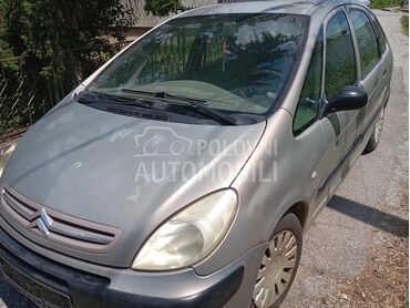 Citroen Xsara Picasso, 850 €, 2004. Monovolumen (MiniVan), Benzin | 1587 cm3, 232.000 km, 70kW (95 KS), Manuelni 5 brzina, 4/5 vrata, 5 sedišta, Kragujevac