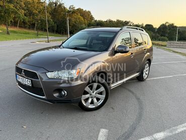Mitsubishi Outlander 2.2 DI-D (može zamena), 8.600 €, 2011. Džip/SUV, Dizel | 2268 cm3, 216.863 km, 103kW (140 KS), Manuelni 6 brzina, 4/5 vrata, 7 sedišta, Velika Plana