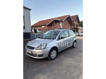 Ford Fiesta 1.4 tdi, 1.990 €, 2007. Hečbek, Dizel | 1398 cm3, 175.000 km, 50kW (68 KS), Manuelni 5 brzina, 2/3 vrata, 5 sedišta, Blace
