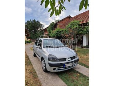 Renault Clio, 1.100 €, 2003. Hečbek, Dizel | 1461 cm3, 289.000 km, 60kW (82 KS), Manuelni 5 brzina, 4/5 vrata, 5 sedišta, Pojate