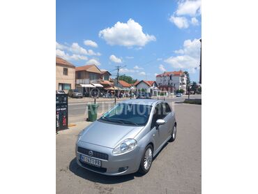 Fiat Grande Punto 1.4 16v  6 speed, 3.990 €, 2007. Hečbek, Benzin | 1368 cm3, 188.000 km, 70kW (95 KS), Manuelni 6 brzina, 4/5 vrata, 5 sedišta, Niš