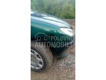 Peugeot 206 1.4 hdi, 1.600 €, 2005. Hečbek, Dizel | 1400 cm3, 130.000 km, 55kW (75 KS), Manuelni 5 brzina, 4/5 vrata, 5 sedišta, Beograd