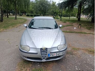 Alfa Romeo 147 (može zamena), 749 €, 2003. Hečbek, Benzin + Gas (TNG) | 1598 cm3, 270.000 km, 77kW (105 KS), Manuelni 5 brzina, 2/3 vrata, 5 sedišta, Pančevo