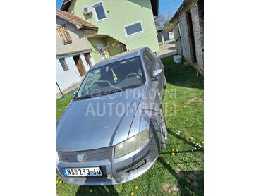Fiat Stilo 1.4, 500 €, 2005. Hečbek, Benzin | 1368 cm3, 280.000 km, 70kW (95 KS), Manuelni 6 brzina, 2/3 vrata, 5 sedišta, Budisava