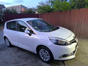 Renault Grand Scenic, 4.400 €, 2013. Monovolumen (MiniVan), Benzin | 1197 cm3, 109.831 km, 96kW (131 KS), Manuelni 6 brzina, 4/5 vrata, 5 sedišta, Novi Bečej