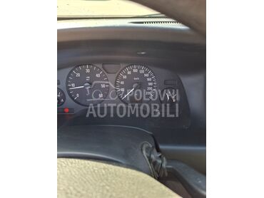 Opel Zafira (može zamena), 1.500 €, 2004. Hečbek, Dizel | 2000 cm3, 289.000 km, 74kW (101 KS), Manuelni 5 brzina, 4/5 vrata, 7 sedišta, Pančevo