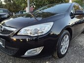 Opel Astra J 1.4B (može zamena)