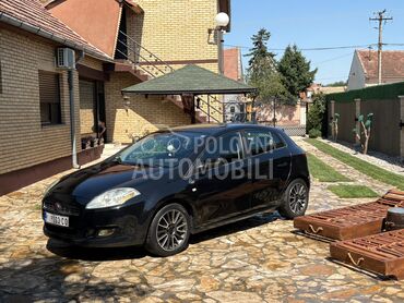 Fiat Bravo 1.4b, 2.900 €, 2007. Hečbek, Benzin | 1368 cm3, 230.000 km, 66kW (90 KS), Manuelni 5 brzina, 4/5 vrata, 5 sedišta, Kikinda