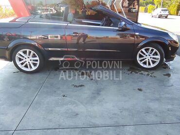 Opel Astra H (može zamena), Po dogovoru, 2010. Kabriolet/Roadster, Benzin | 1796 cm3, 185.000 km, 103kW (140 KS), Manuelni 5 brzina, 2/3 vrata, 4 sedišta, Zemun